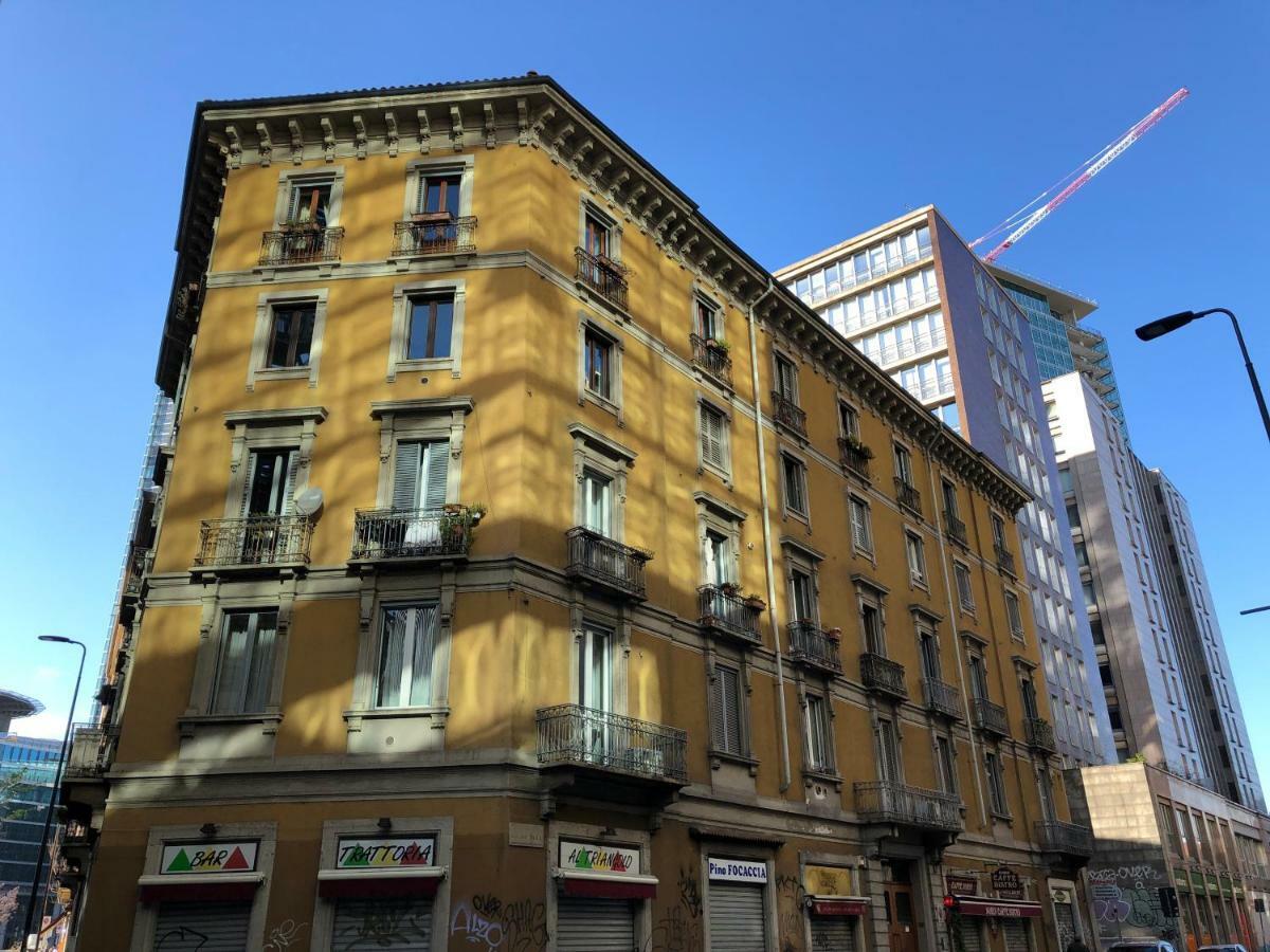 Bilocale Zona Centrale Milán Exterior foto
